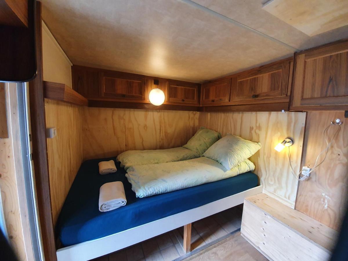 Hostel Le Chandelier Saint-Ursanne Eksteriør billede
